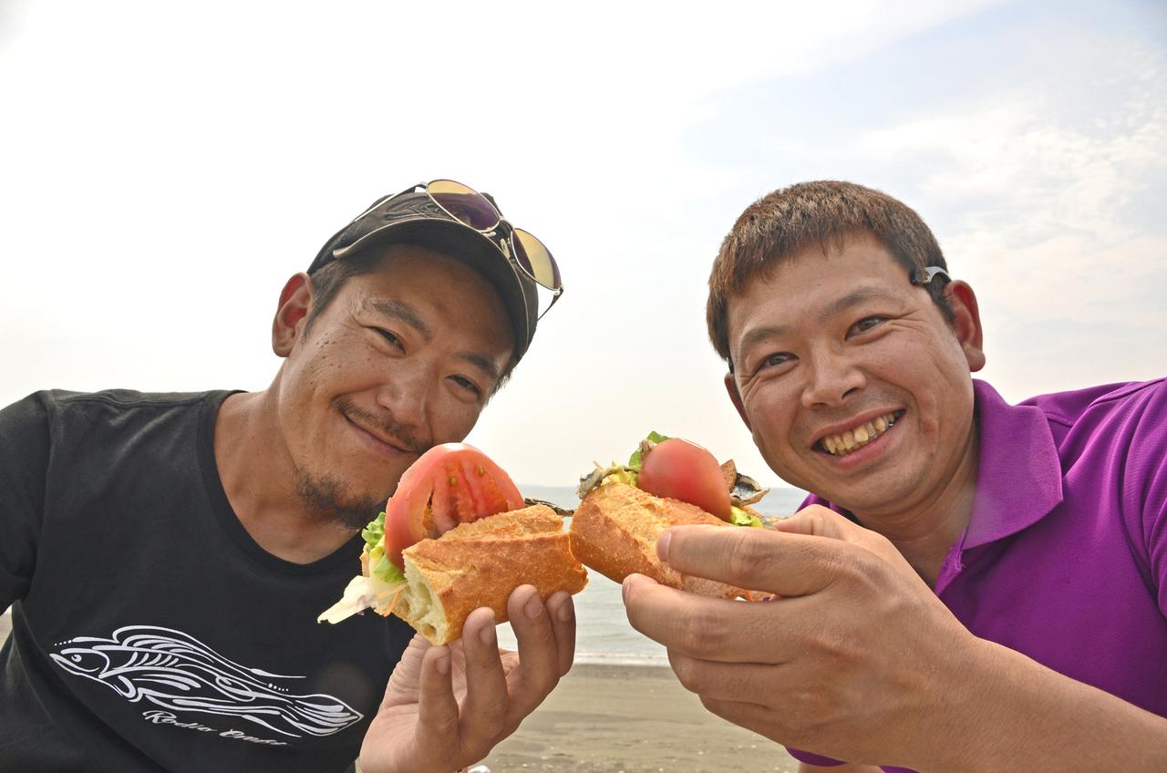 極小ワームで”イワシング”＆釣ったその場で絶品料理！【アモーレも喜ぶ! 野外調理実習スペシャル】