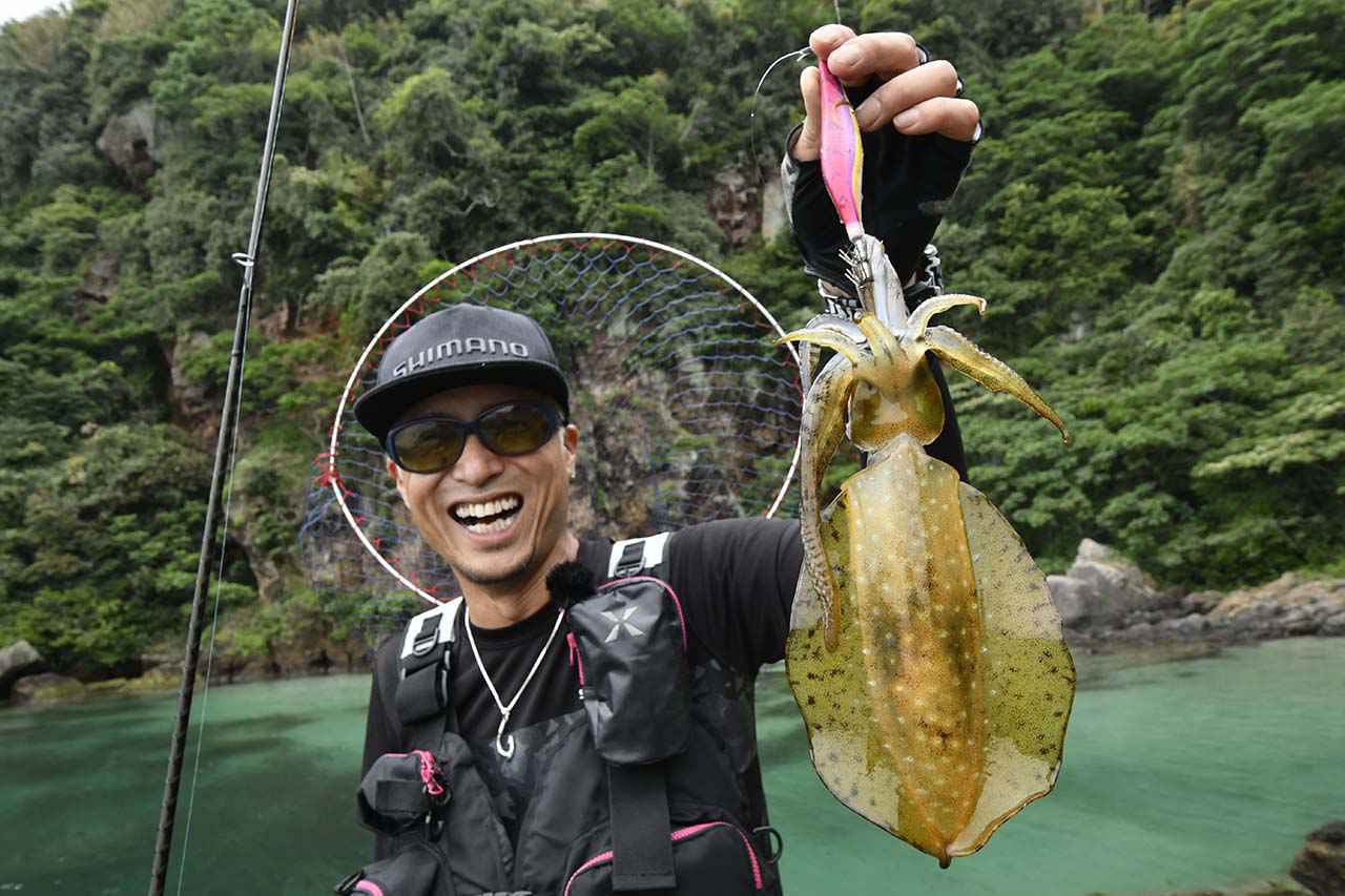 “一定レンジをじっくり誘える”エギングジャーク『サムライジャーク』を湯川マサタカさんが永久保存版解説!!