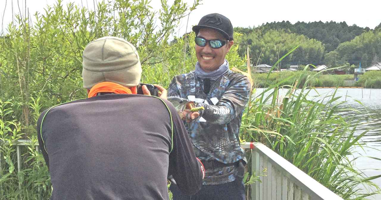 ウッチー内山幸也”カエル大合唱祭”は全国各地でフロッグルアー旋風が巻き起こった!!?【ルアマガモバイル特命釣行NEO】