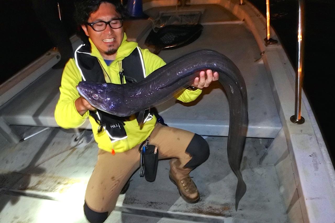 江戸前の怪魚”クロアナゴ”釣りに挑戦！【安・近・短の怪魚釣り】