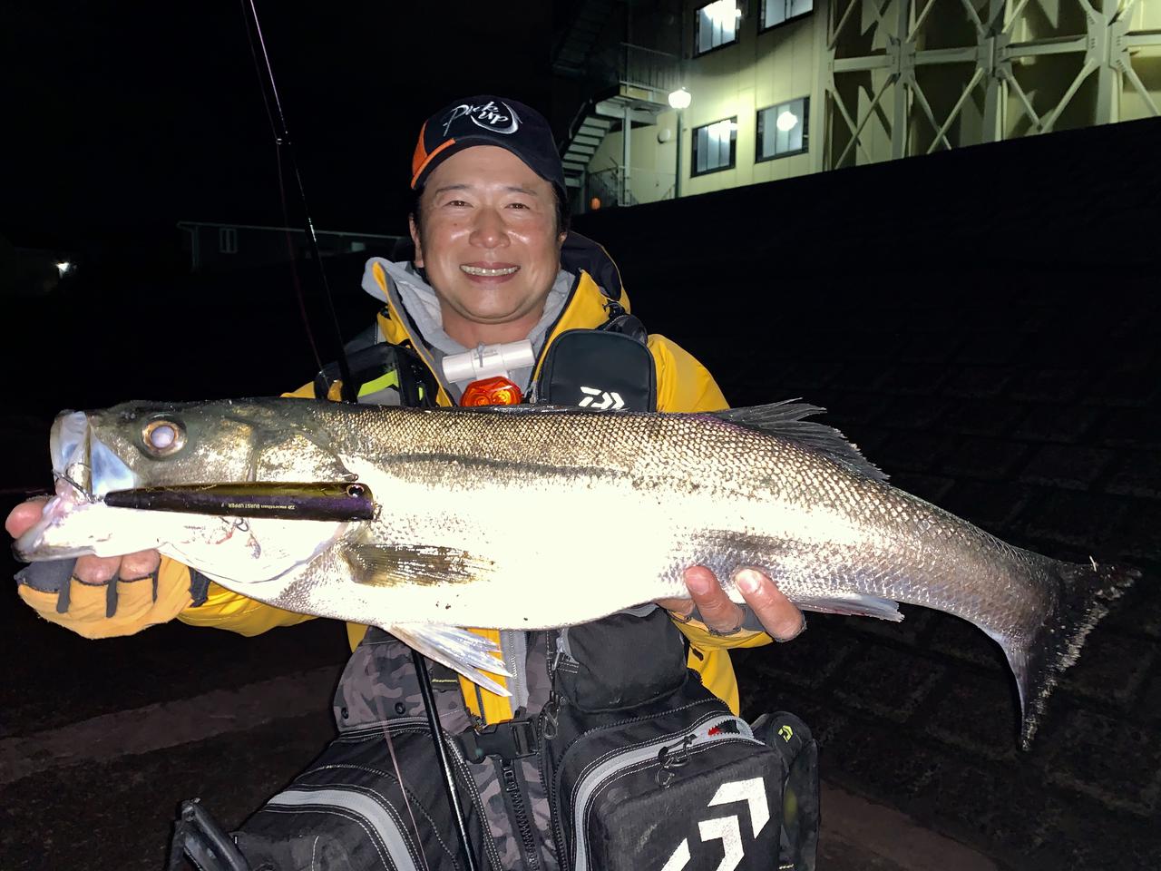 小沼正弥2019年ベストルアーはランカーシーバスに実績あり！『モアザン バーストアッパー140F（DAIWA）』