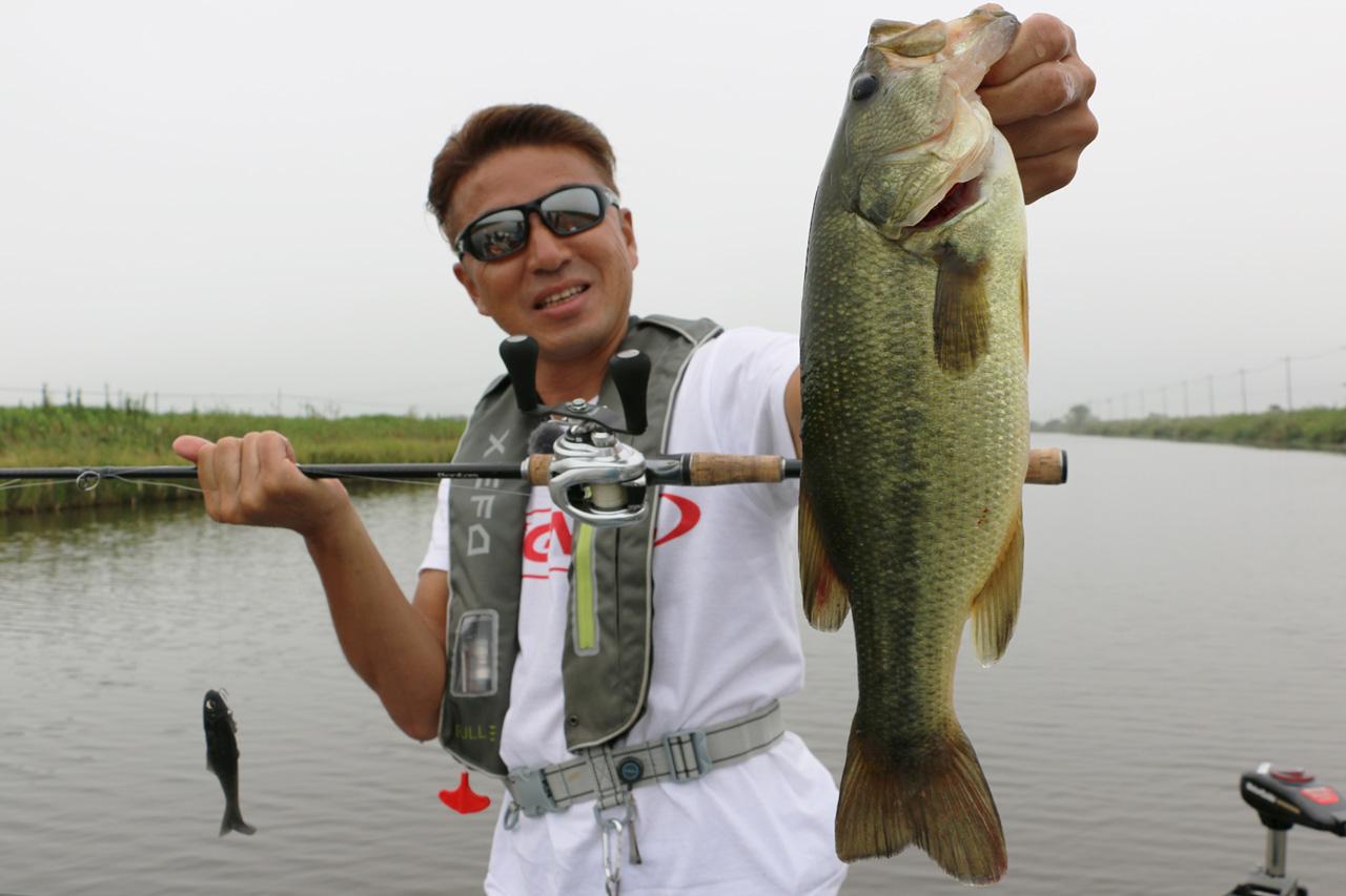 艇王CC LIVE中に奥田学が何気なくつぶやいた”スイムベイトをバラさないフッキング”は即実践すべき!!