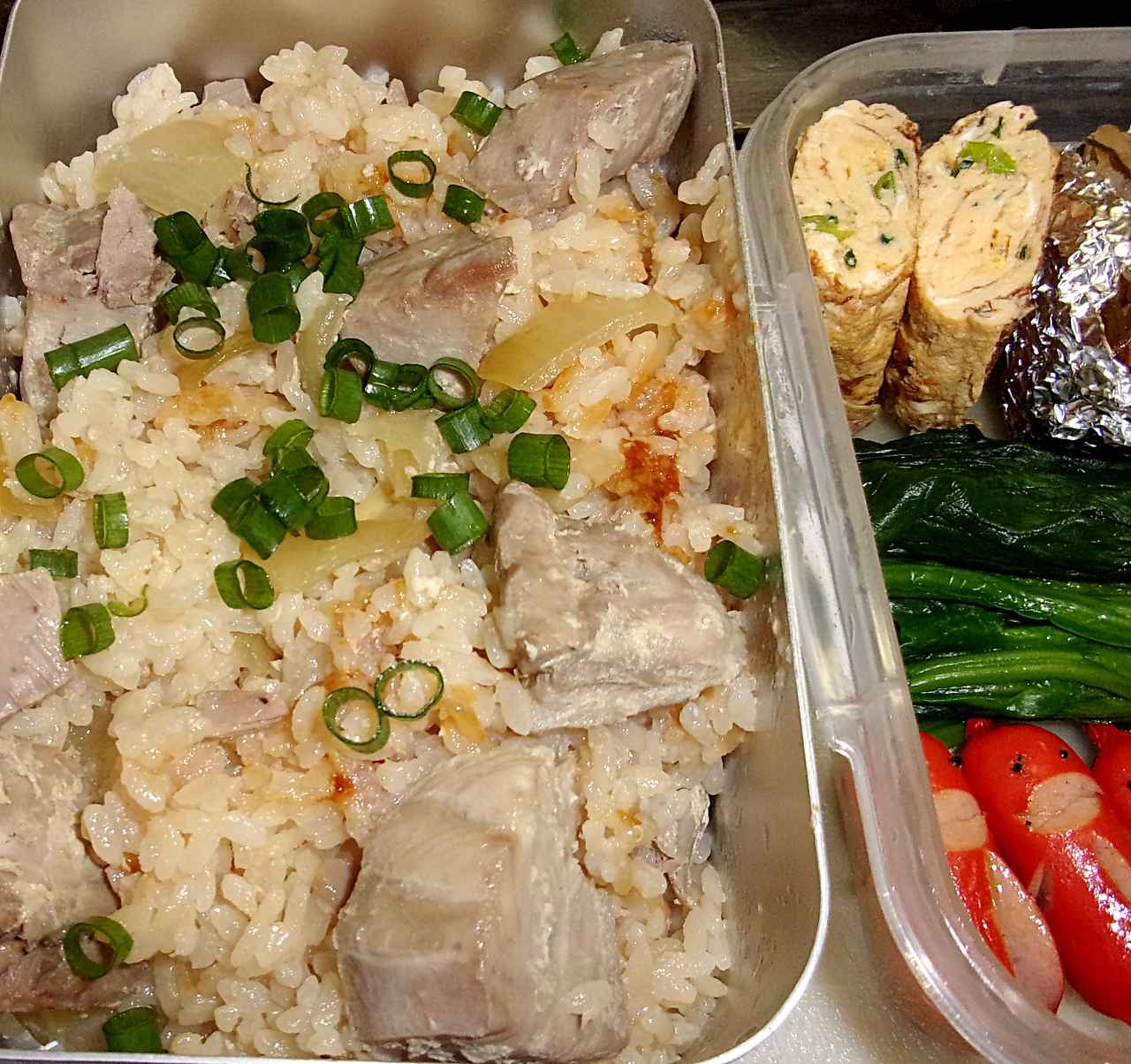 初ガツオを豪快に炊き込んだ漁師メシ”いおめし”を作ってみよう【釣り師のレシピ】