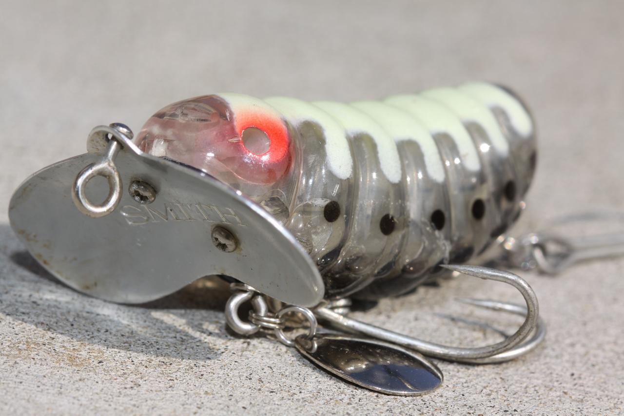 ナマズ釣り始めました。楽しいぞ！『キャタピー（スミス）』@1,395円