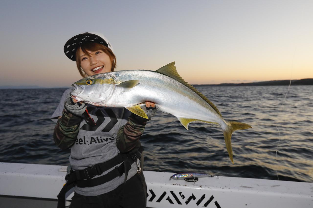 「新月」の潮まわりは魚が良く釣れる!? その謎に迫る！【コチちゃんにドヤられる、お魚アカデミア】