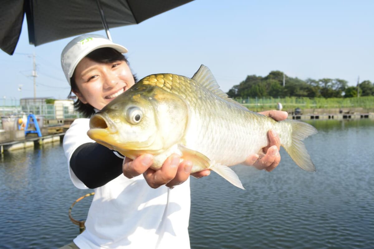 女子高生アングラーと仁義なき「へらぶな釣り」バトル勃発。無残に散るおじさん編2/2。【未経験者が半年でヘラ王を目指す連載 】