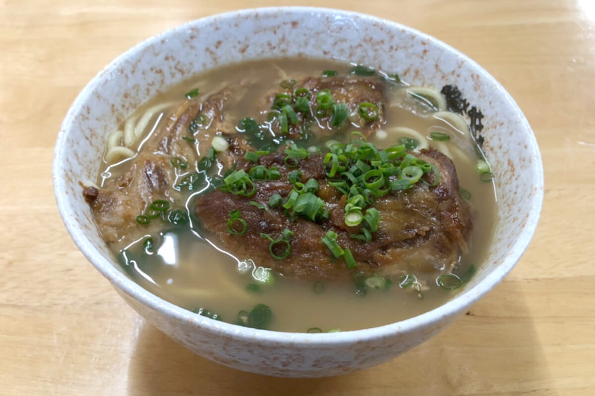本場で味わう絶品トロ旨ソーキそば！ 『明石食堂（沖縄県石垣市）』 オススメ釣り場情報もあるよ！（159ページ目）