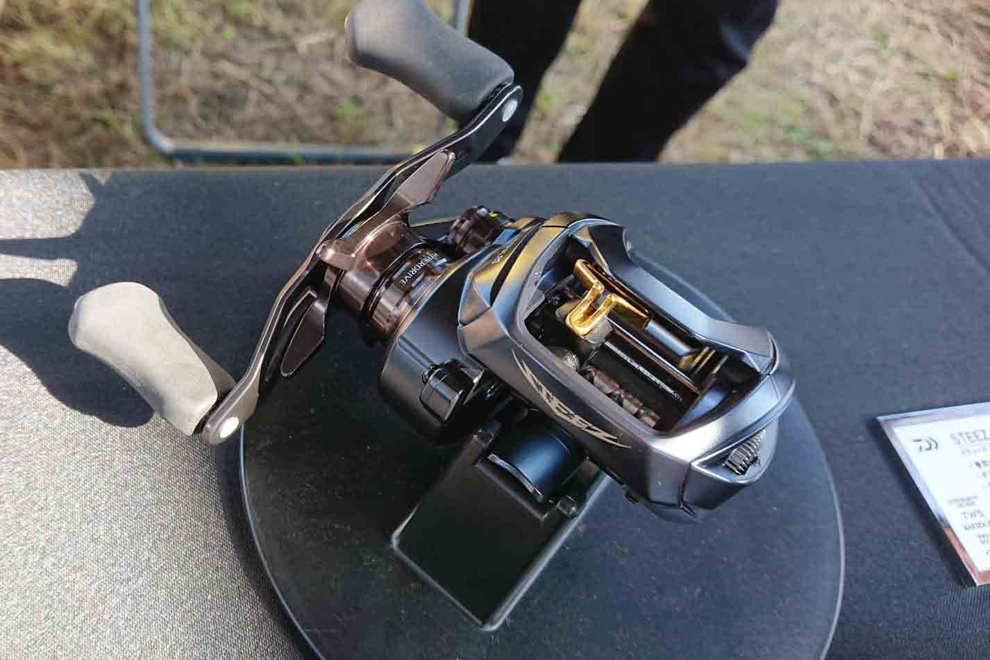 陰山織物謹製 極美品 スティーズ A2 1000H ダイワ DAIWA | vendee