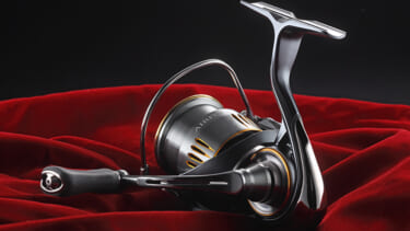 軽さと強さのバランスが最適なシーバスリール！DAIWA『エアリティ』を