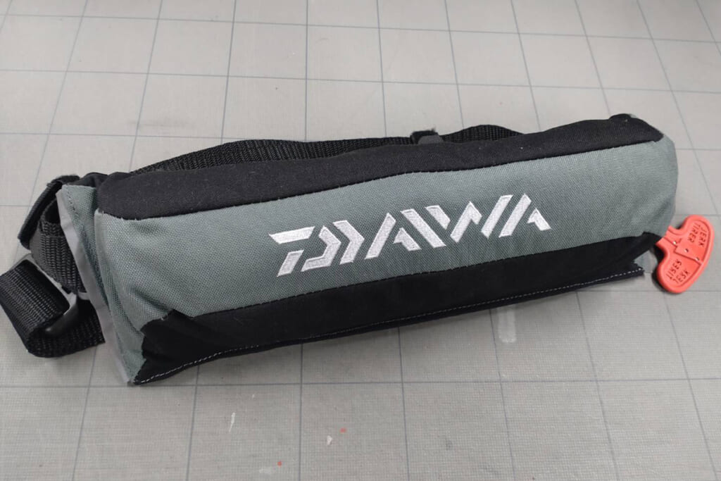 ゼナック ZENAQ ライフジャケット 自動膨張式 - フィッシング