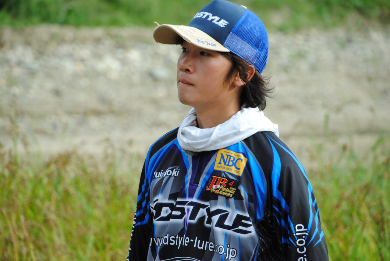｜【2日目速報】驚愕！藤田夏輝選手が2日間連続トップウエイト！【日本一を決めるバス釣り大会第4戦】