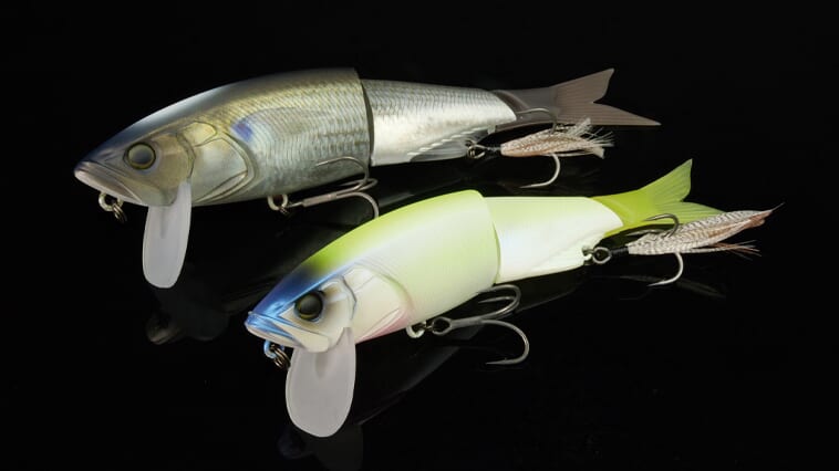 ｜独自の接続方法が時差のあるロールアクションを発生！ 大人気ビッグベイト「マエコン」にジュニアサイズ登場！