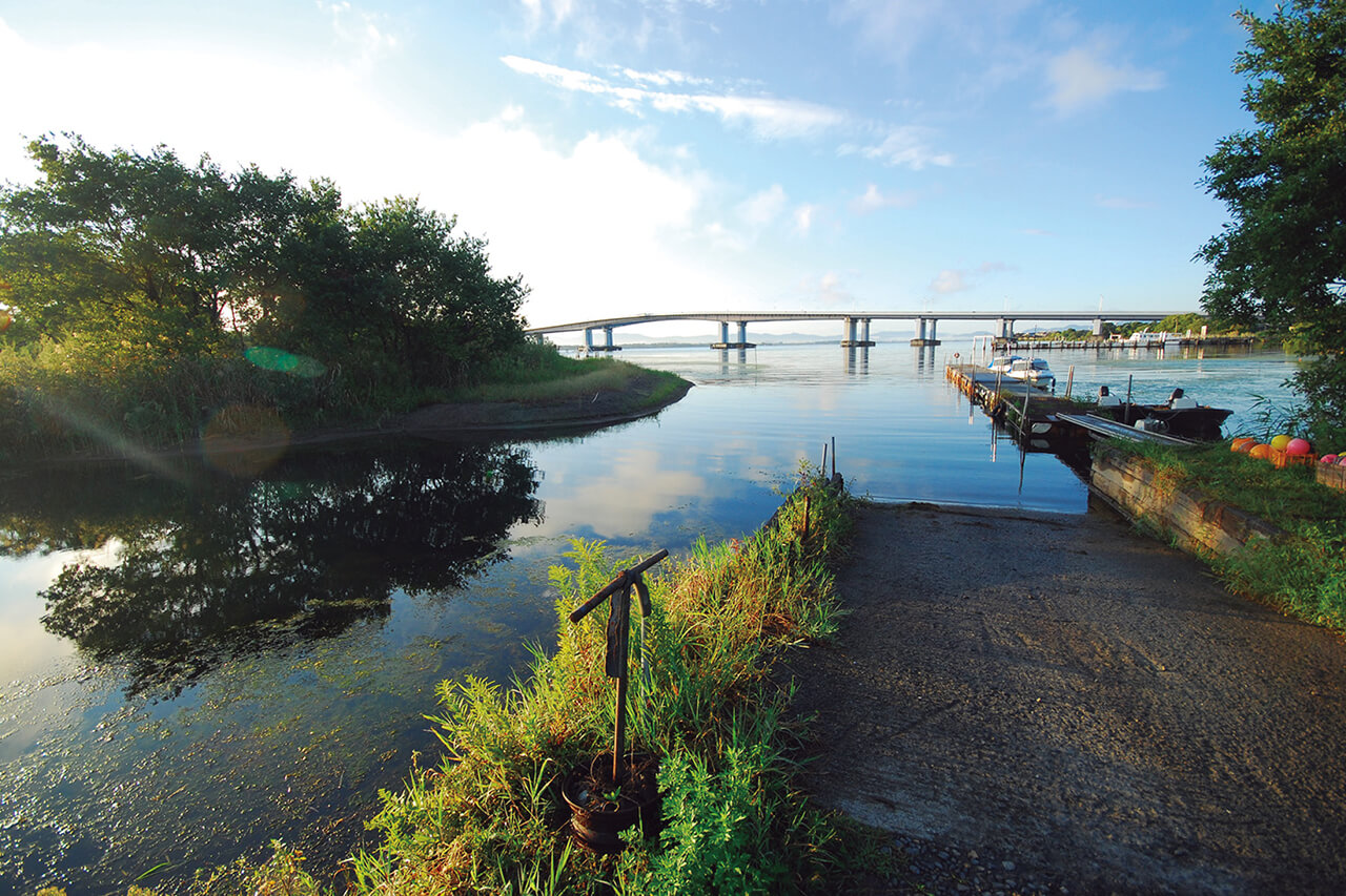 |【琵琶湖がバス釣りの聖地になるまえの話】のちの大御所バスプロが多く集った伝説の『リブレ』とは?