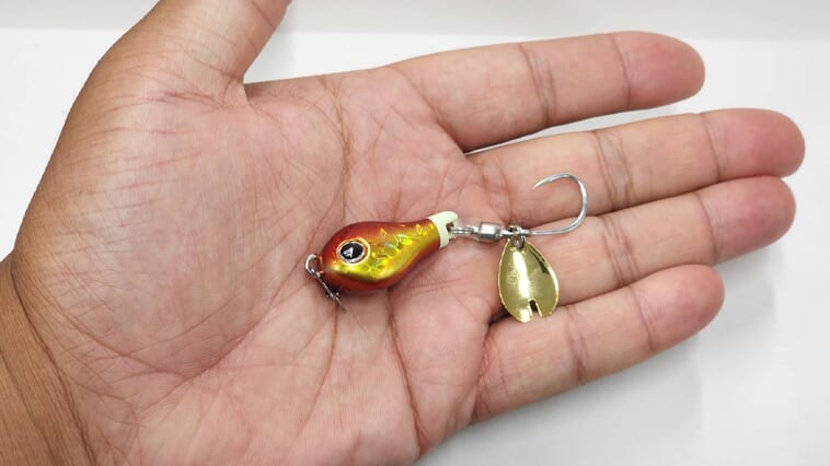 ｜【今売れてます！】安価なのにコンパクト! コダワリ満載のブレード系ルアー新登場！【アブガルシア・ナッツブレード】