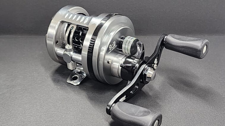 中国怖ッ】メイド・イン・チャイナの釣具がまだスゴイ!? 7000円