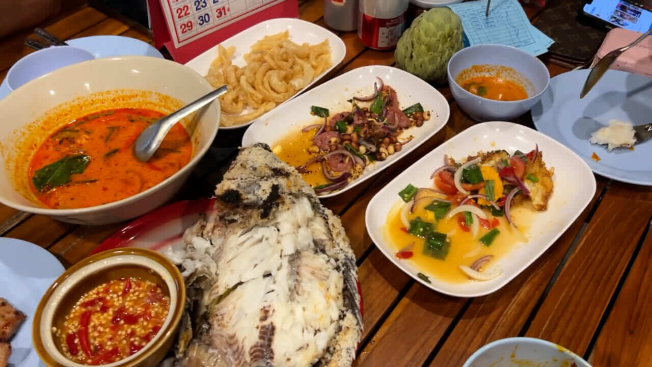 ｜関係者以外立ち入り禁止のスペシャルな釣り場!? 「ジャイアントスネークフィッシュ」が繁殖する池で10kgの『チャドー』を目指す【『釣り』と黄金郷】