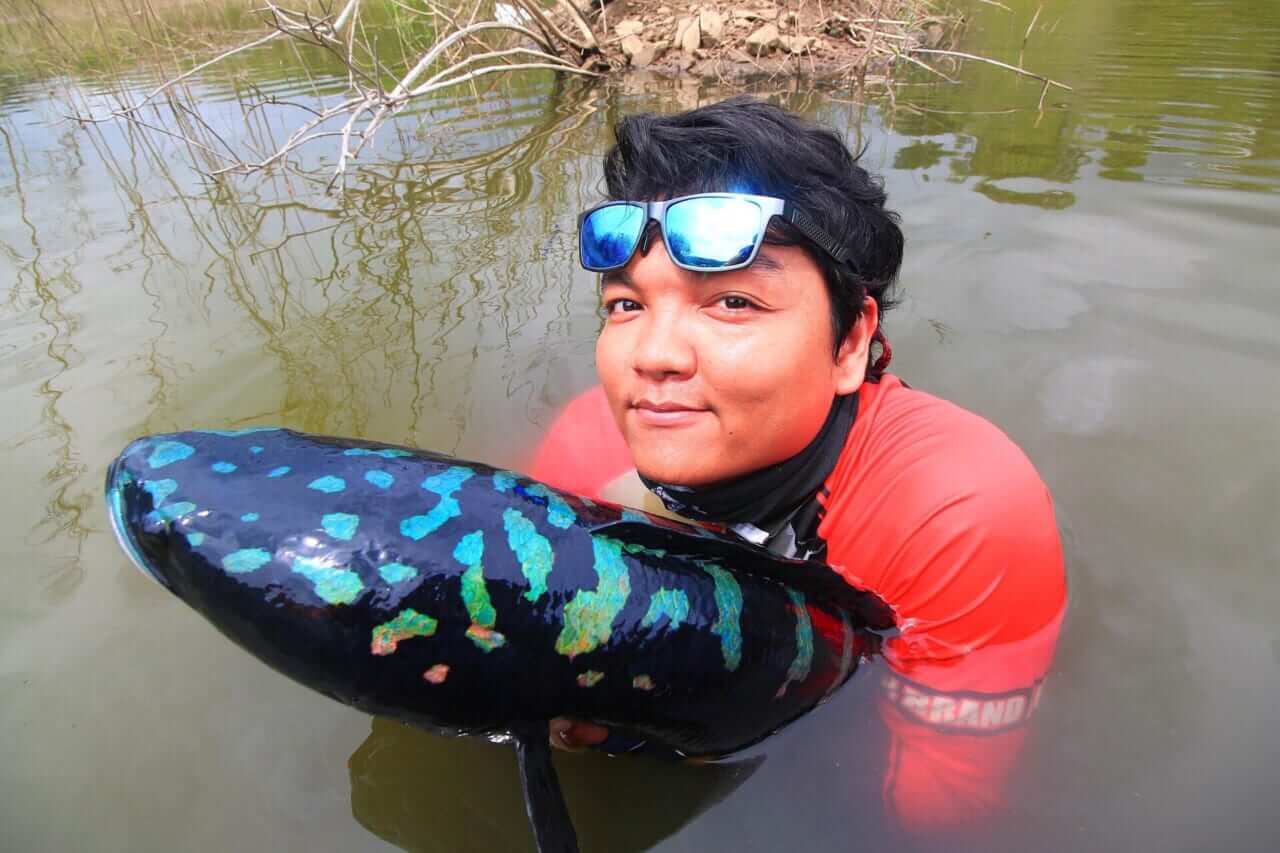 |関係者以外立ち入り禁止のスペシャルな釣り場!? 「ジャイアントスネークフィッシュ」が繁殖する池で10kgの『チャドー』を目指す【『釣り』と黄金郷】