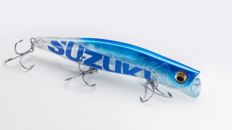 SUZUKIロゴの激レアルアーが数量限定販売決定！『SUZUKI×KAGELOU 124F』【SUZUKIルアーでスズキを釣る】