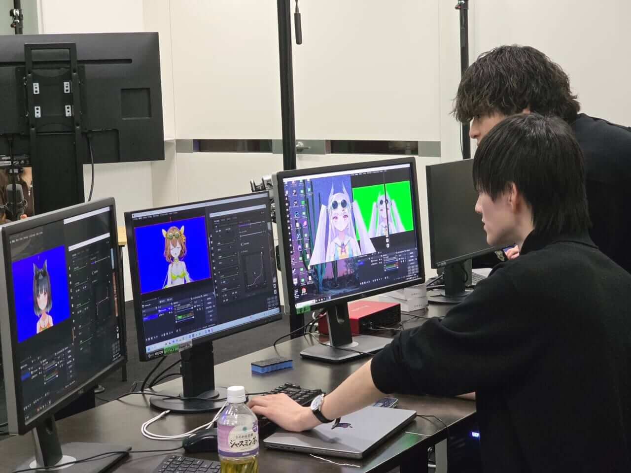 ｜【最新動画公開記念⁉】ルアープリンセスのLive2D動画収録に潜入!?【グリフォン役声優の岩花美弥さんにインタビューも敢行!!】