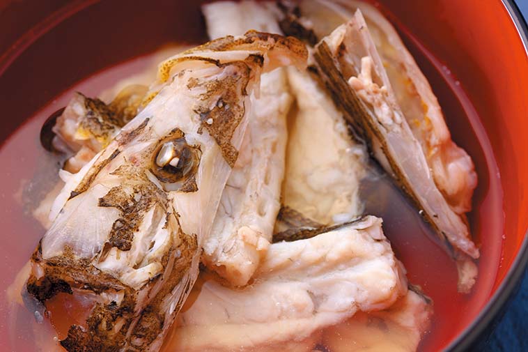 マゴチ釣り｜食べ方｜潮汁｜〈初心者の釣り〉“マゴチ”の生態／釣りシーズン／釣り方／仕掛け／食べ方【夏のサーフの主役! 高級魚“照りゴチ”を狙え】