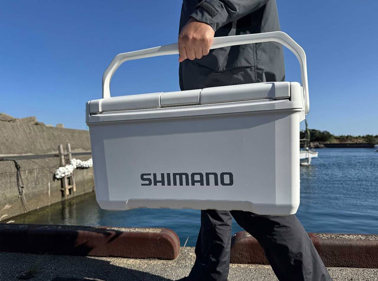 ｜【新製品】シマノが求めた“保冷力”と“使い勝手”、新登場のクーラーボックスの完成度が高すぎる。