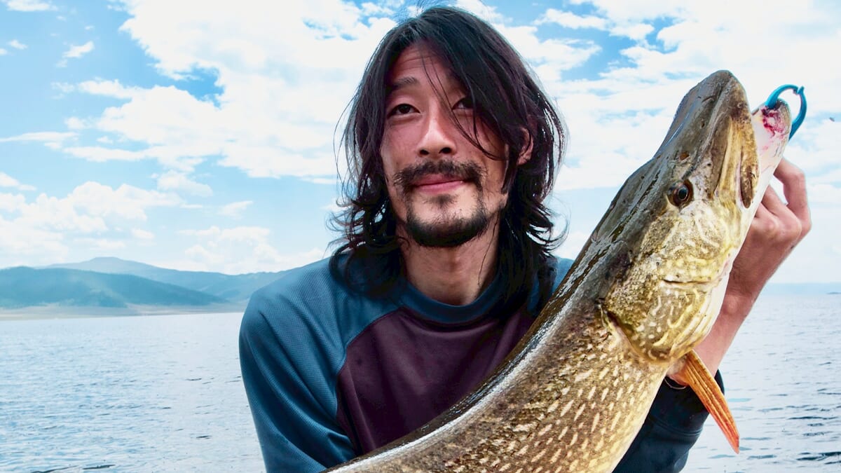 ｜【小川健太郎のTULALAじゃない話 第1回】上から目線はNG！ 下から目線を身につけて釣り技量UPを目指せ！