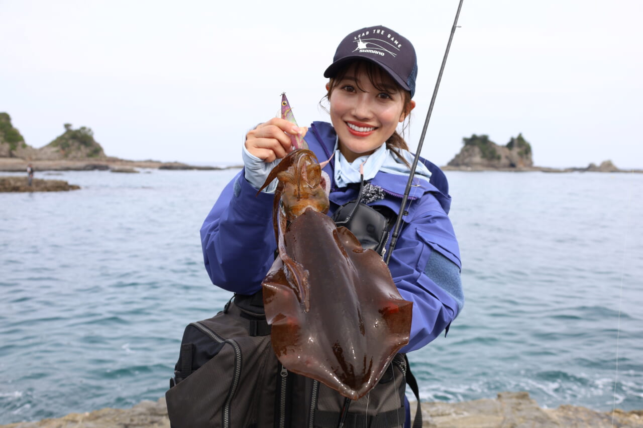 ｜釣れないデカイカに効く！プロが教える「エギ選び」の鉄則とは？【湯川マサタカ】