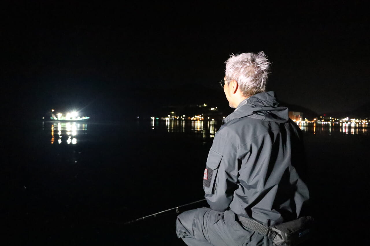 ｜「明確にアタるね（笑）」「気持ちいい!」湯川マサタカが南三陸で挑むスルメイカ(ムギイカ)のライトエギング