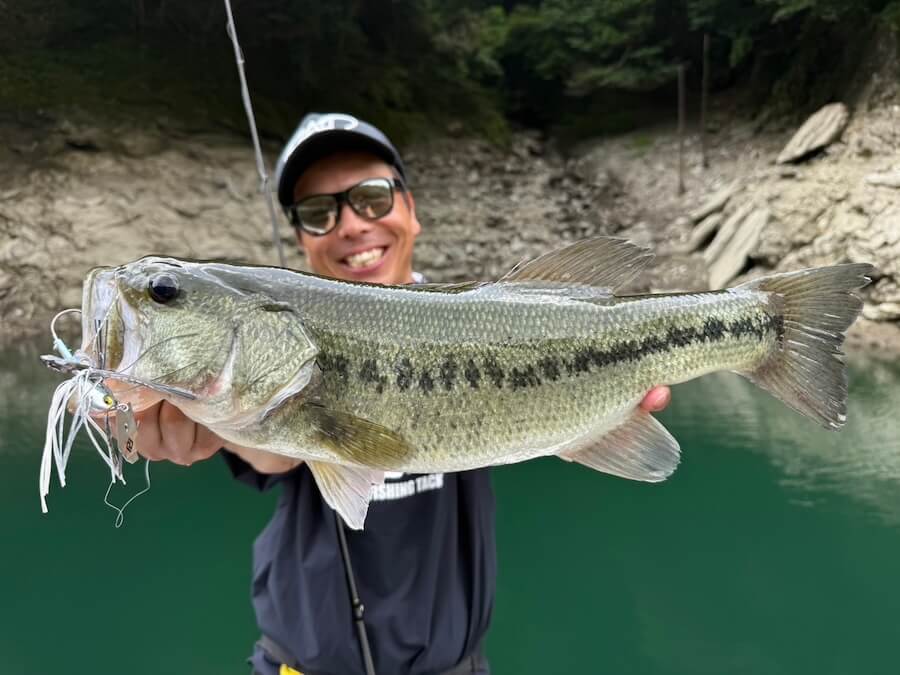 ｜バタバタクローが魚からエサ認定!? 反則級に釣れる使い方とは？