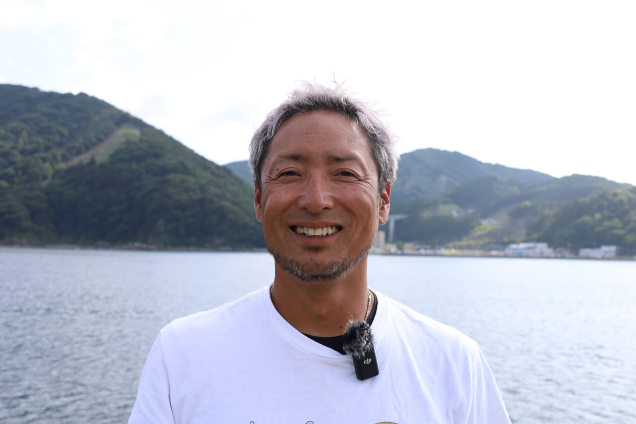 ｜「明確にアタるね（笑）」「気持ちいい!」湯川マサタカが南三陸で挑むスルメイカ(ムギイカ)のライトエギング