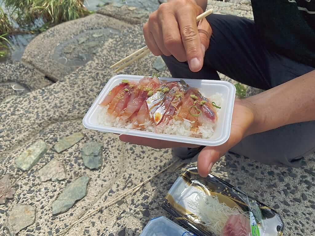 ｜最新5ピースロッドで80センチシーバスをゲット！シマノの最先端タックルで挑む『中海道場』【奥田学フリースタイル365】