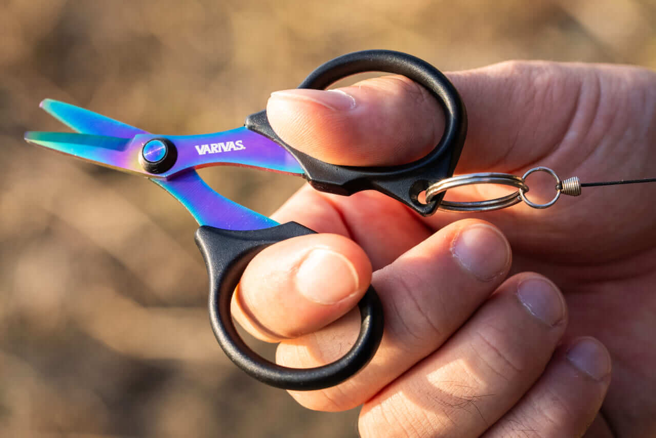 ｜【ストレスフリーでPEラインがよく切れる！】ラインメーカーVARIVASが贈るPEシザースの決定版！