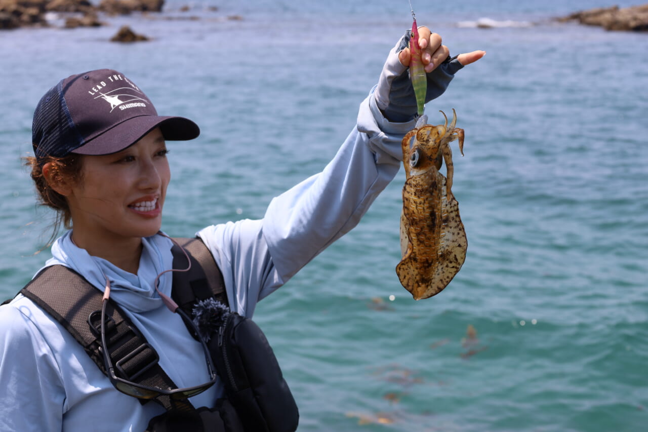 ｜夏の堤防エギング！キロアップアオリイカ攻略【湯川マサタカ直伝】