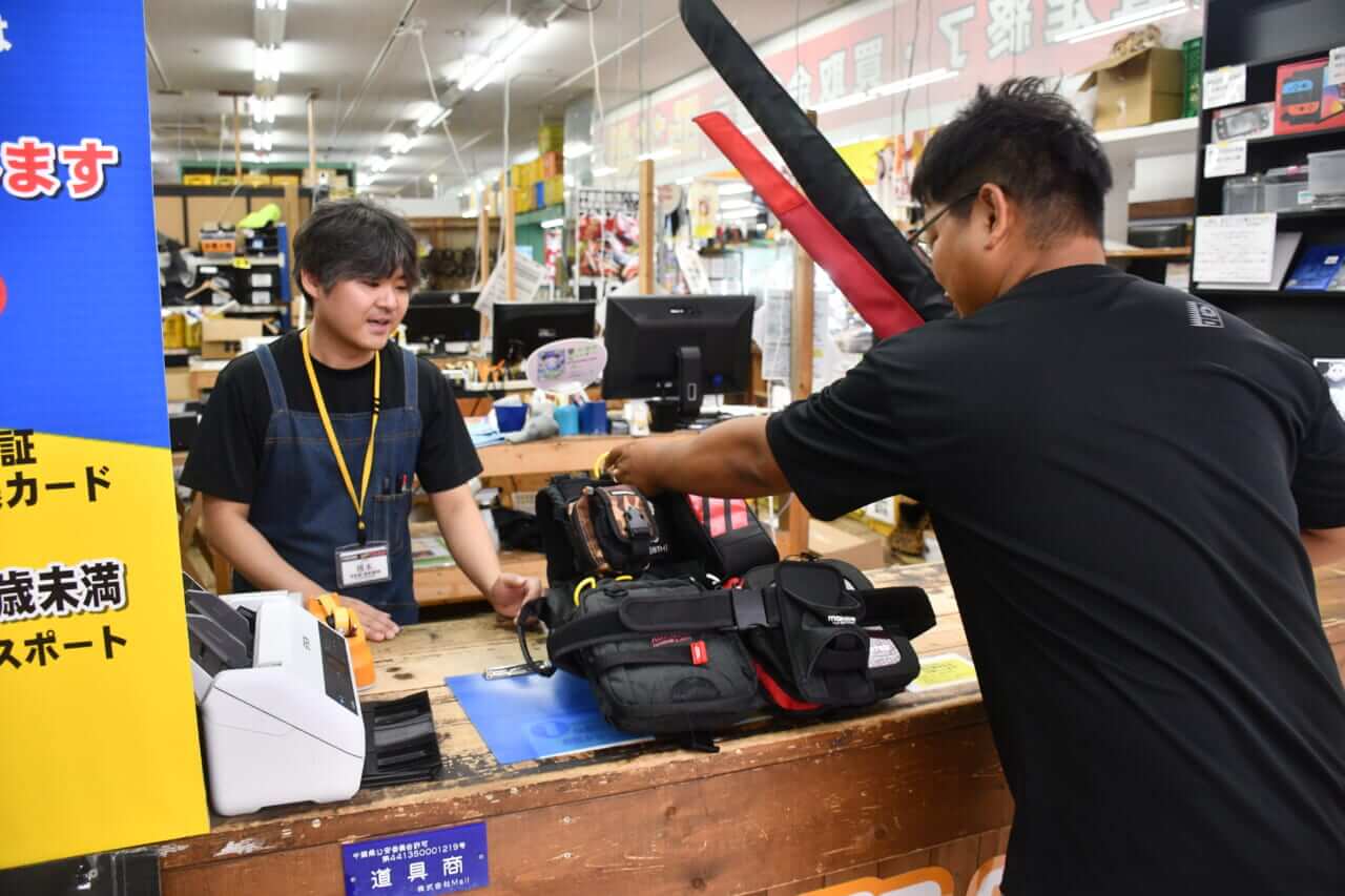 ｜『いらない釣具がこんな値段に！？』査定額に思わず驚愕。『不用品を売ってこの価格は大勝利っしょ』【千葉鑑定団買取レポート】