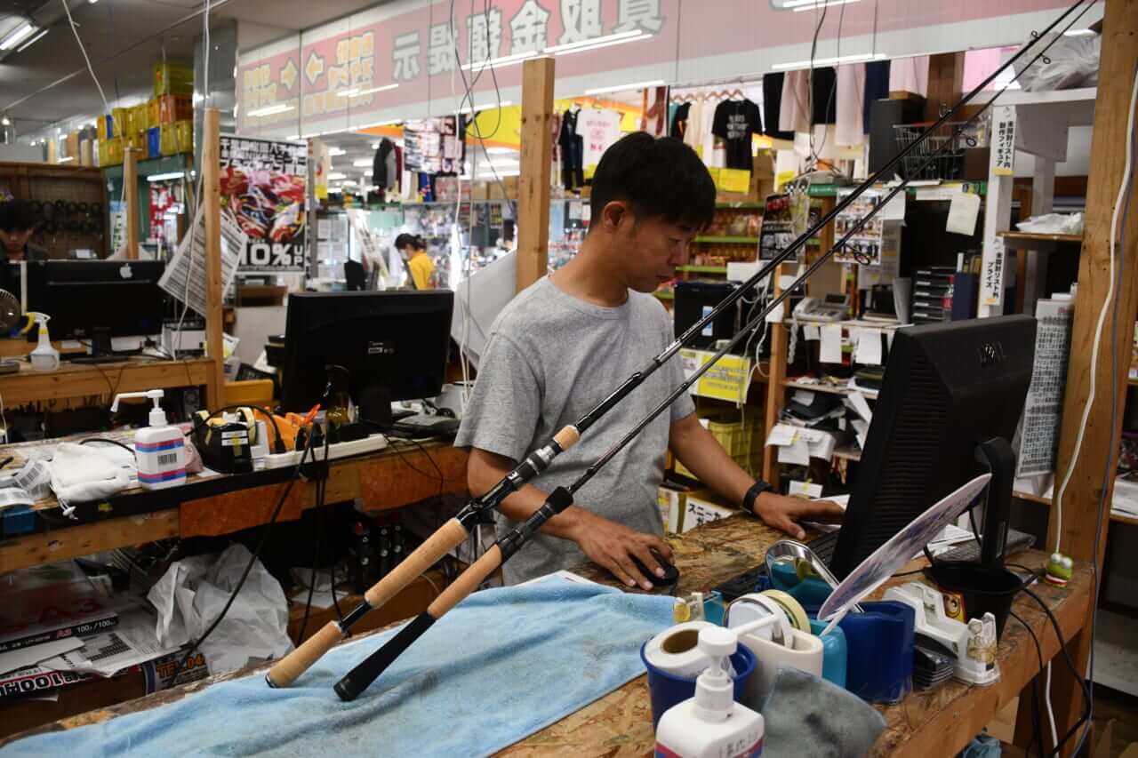 ｜『いらない釣具がこんな値段に！？』査定額に思わず驚愕。『不用品を売ってこの価格は大勝利っしょ』【千葉鑑定団買取レポート】