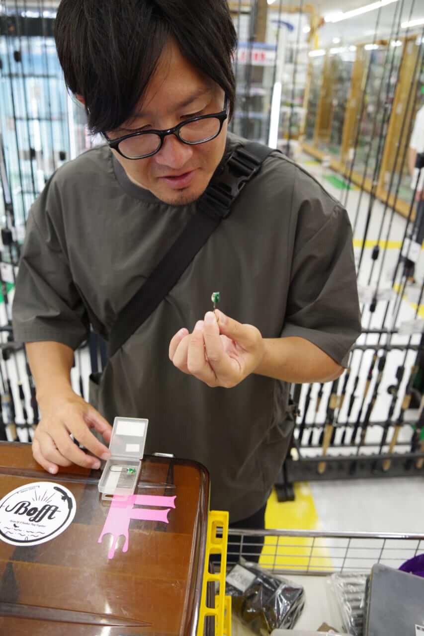 ｜『中古ルアーはこうやって漁れ！』USEDならではの楽しさ、そして「えぐりの心得」教えます【千葉鑑定団八千代店・潜入レポート】