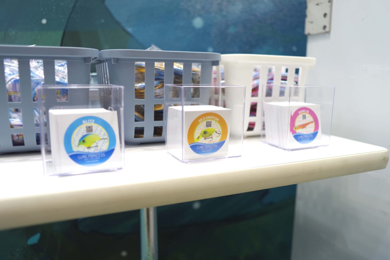 ｜【コミケにルアー展示って初⁉】新キャラお披露目＆無料配布で『ルアプリ』ブース大盛況！