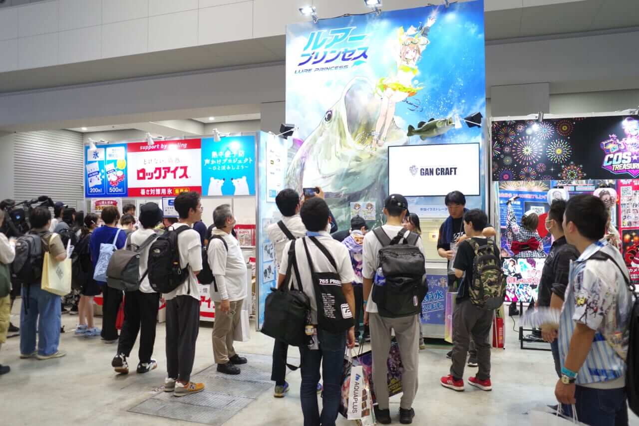 ｜【コミケにルアー展示って初⁉】新キャラお披露目＆無料配布で『ルアプリ』ブース大盛況！