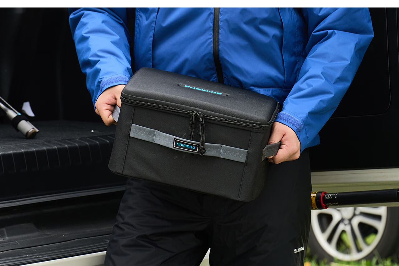 |シマノから発売される“専用リールケース”。大手メーカーが細部までこだわりぬいた逸品。絶対にリールを傷つけたくないあなたに。