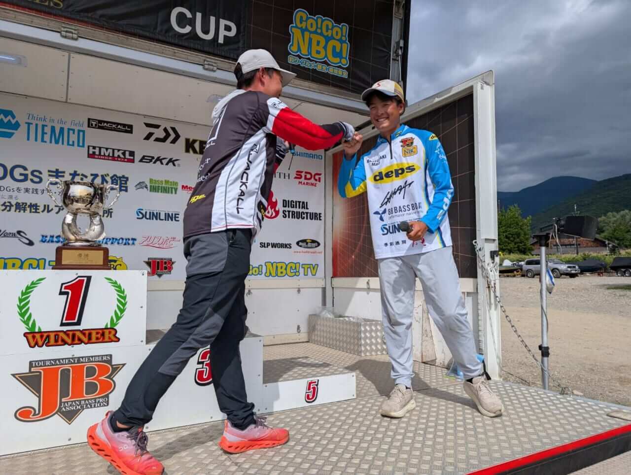 ｜【速報】桧原湖戦優勝は藤田夏輝！スモール＆ラージのミックスバッグで2度目の制覇!!【JBトップ50第4戦最終日】