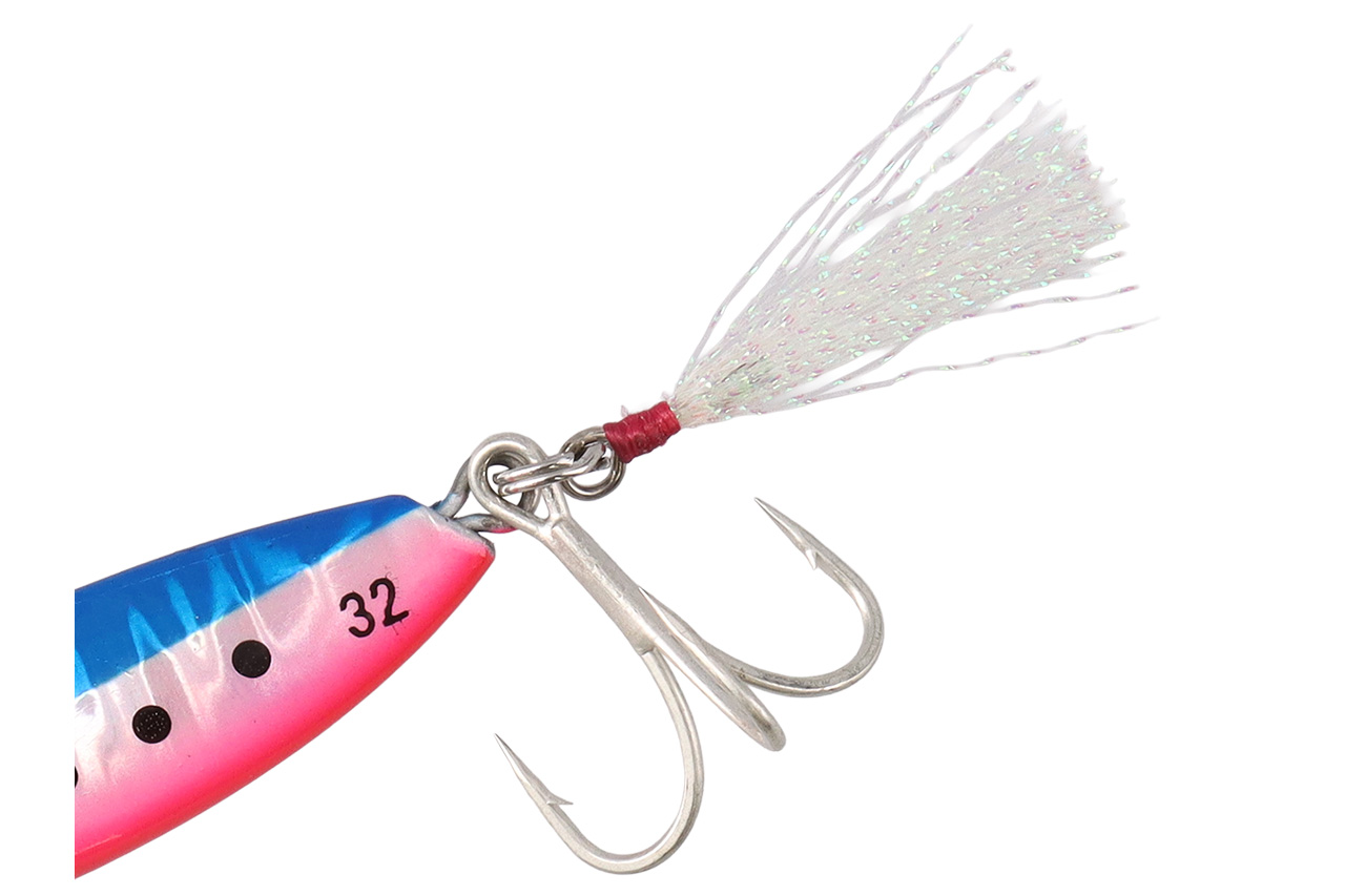 |「バラし激減!」“悶絶アクション”が売りの名作ルアーがリニューアル。座布団ヒラメが掛かっても安心なフックを搭載可能に。