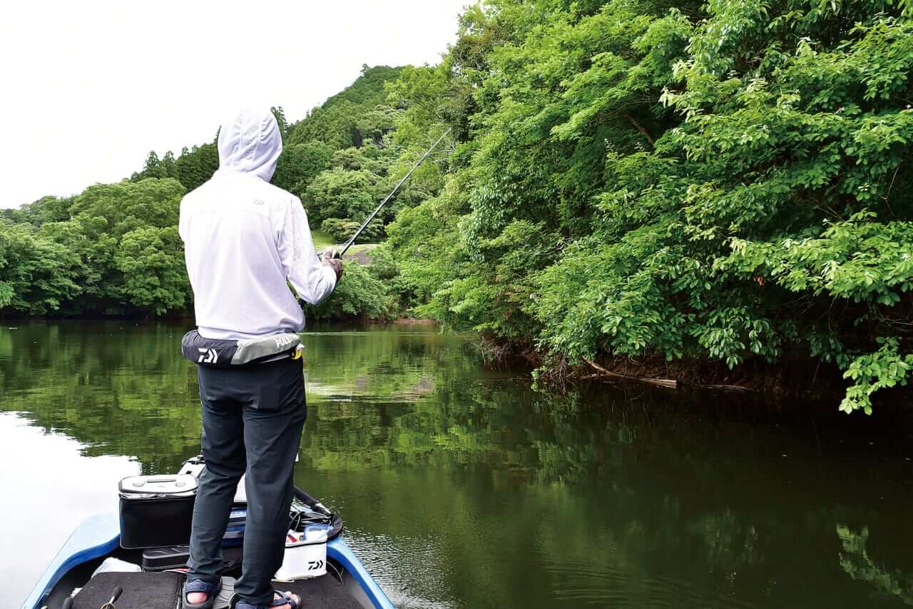 ｜バトル勃発!? 折金VS草深のブラックレーベル対決!!ドラマチックに1490gのキッカーを釣ったのは…⁉