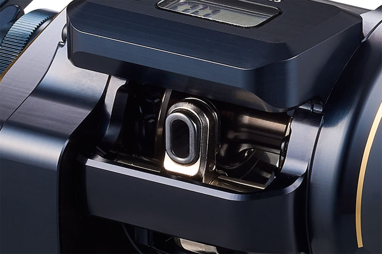 ｜DAIWAから登場する『新型リール』がスマホと連携可能に。カウンターシリーズ初となる「アノードプロテクション」搭載で初期性能が長く続く1台。