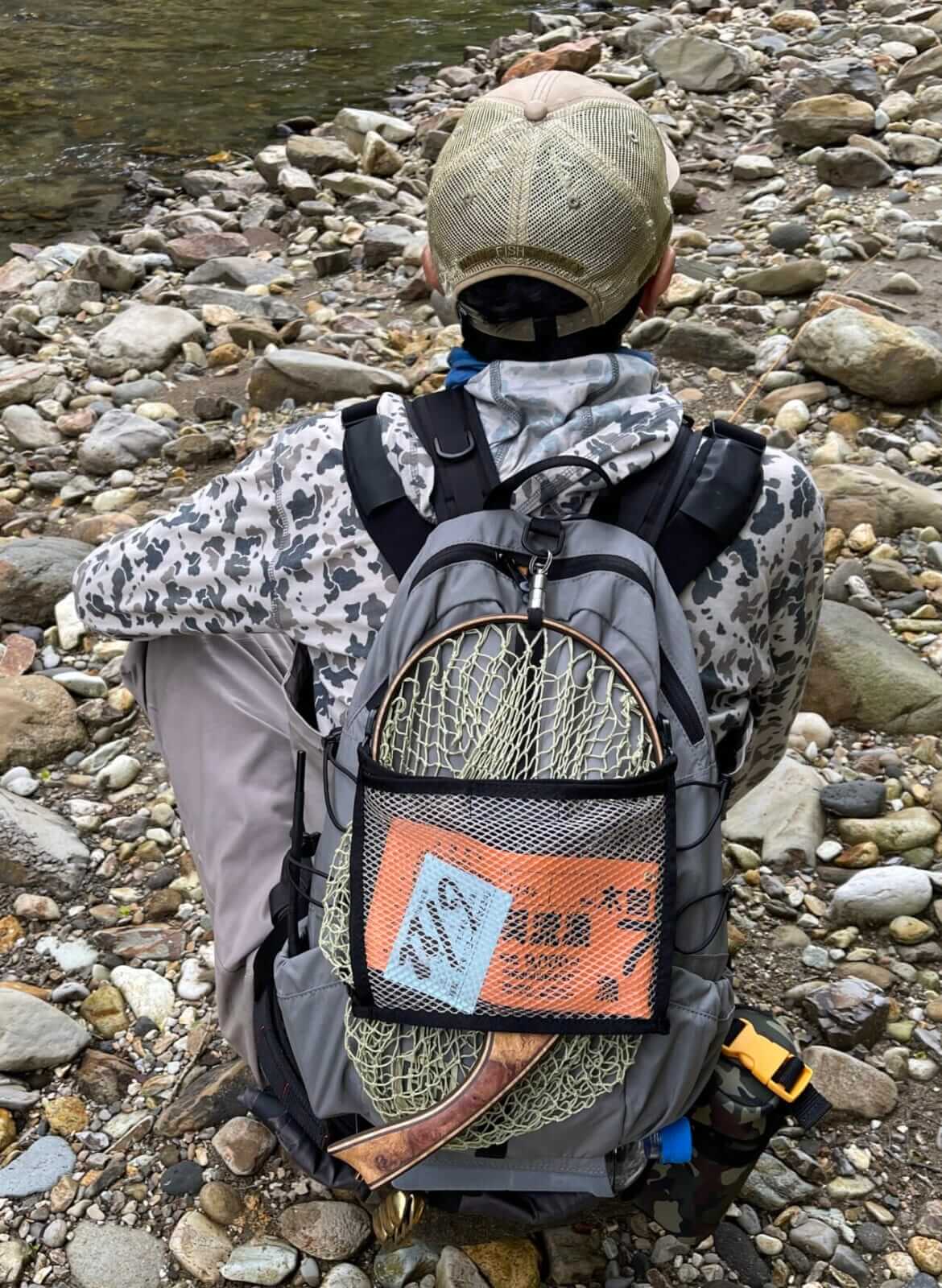｜全渓流釣師必見。30年の老舗フィッシングベスト屋が開発したデイパックベストがマジで良すぎた！
