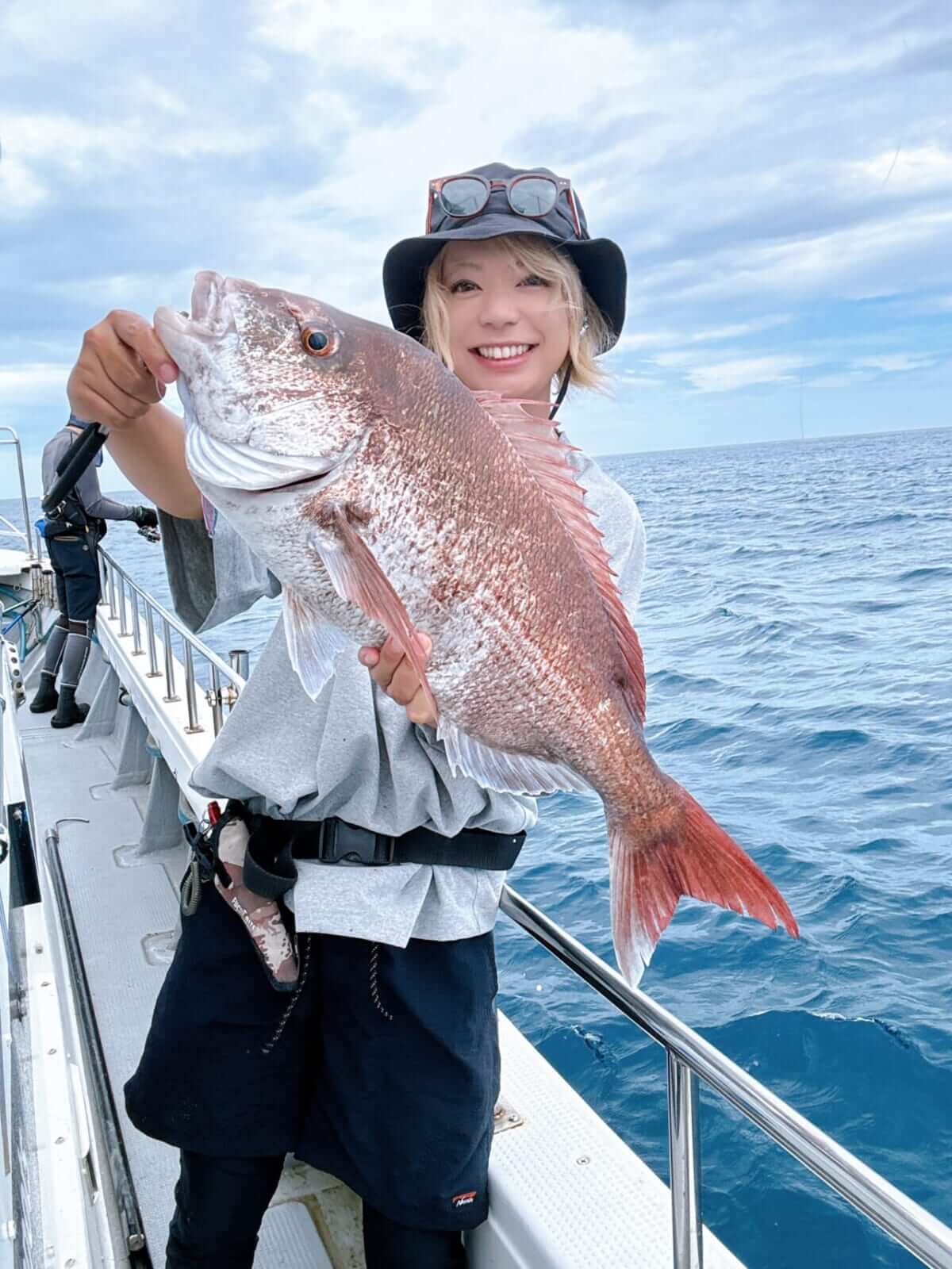 ｜元料理人から“釣らせる側”へ！釣り大好き『女性船長』が仙台湾に挑み続ける理由。