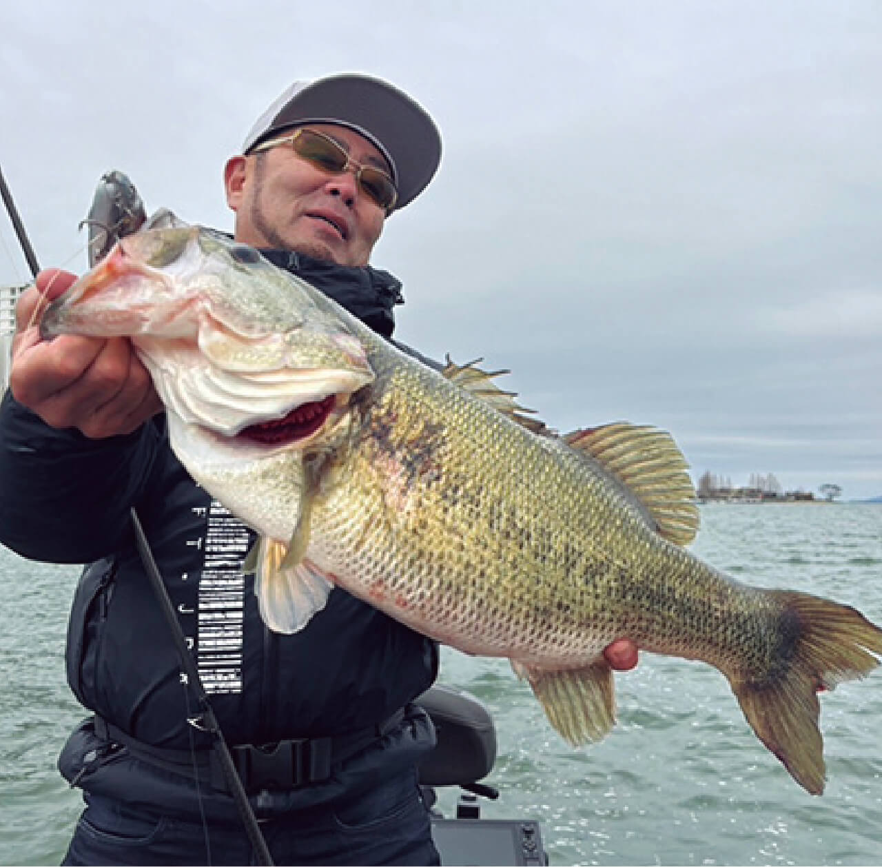 ｜休憩必須!極限のバスフィッシングスタイル!!6ozルアーを最高速で巻き続ける世界への入門