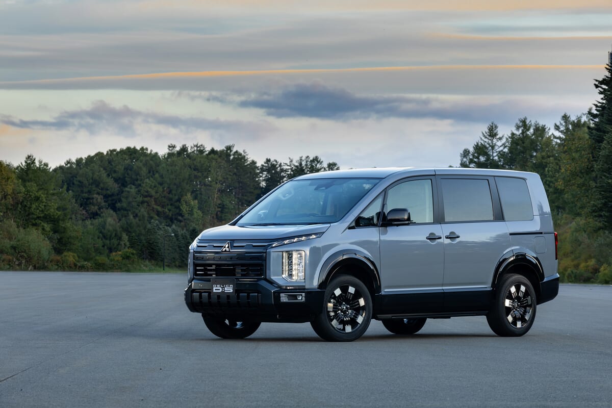 |「やっぱり出たじゃん」「待ってた」新型デリカD:5が遂に登場。気になる発売日と価格は…?