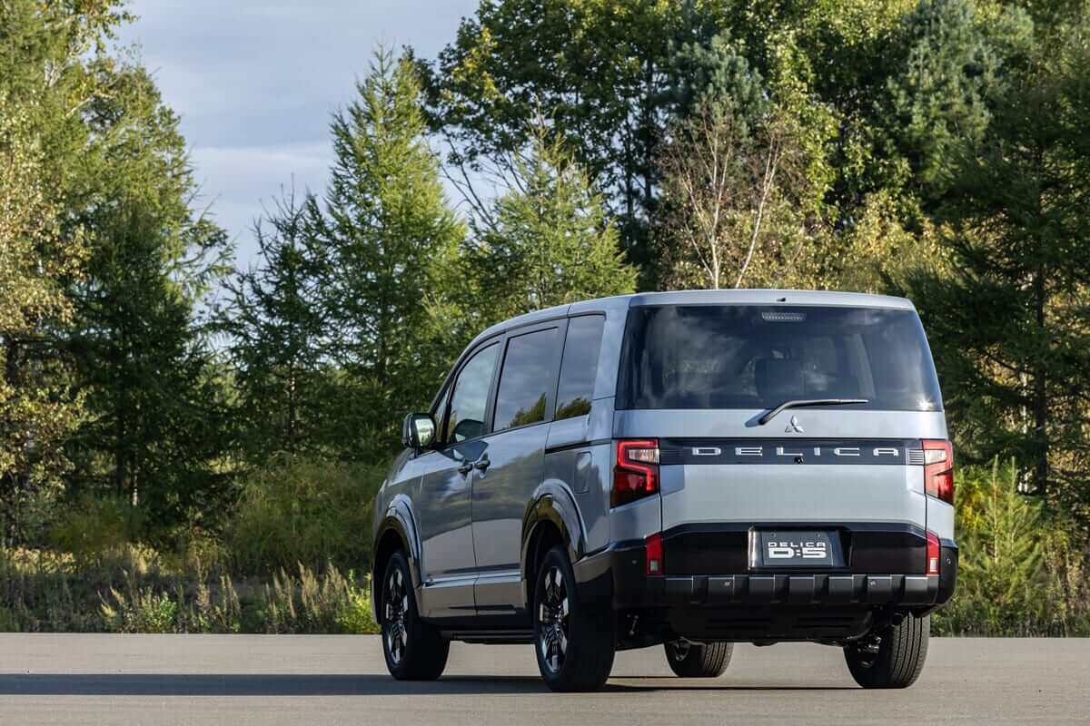 |「やっぱり出たじゃん」「待ってた」新型デリカD:5が遂に登場。気になる発売日と価格は…?