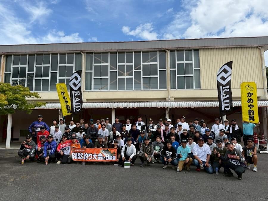 ｜【秋のため池の高速サーチ】「徹底的に釣りたいときはこのルアー！」“SKM(スーパー高速マシーン)”で高活性のバスを一網打尽「投げ散らかすだけでOKです！」