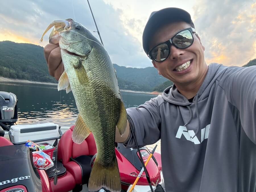 |タフな時こそ効くお助けメソッド。簡単なアプローチで連発。落とすだけ、たまにシェイクでOKです!